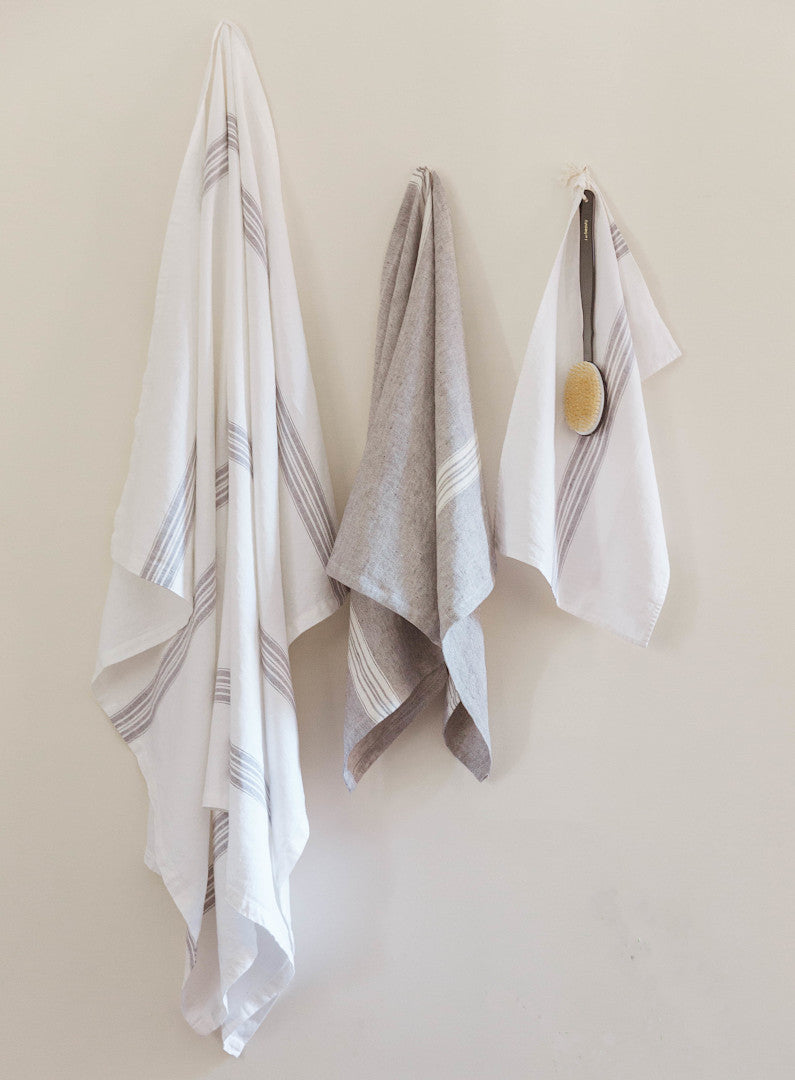 Striped Linen Bath Towels